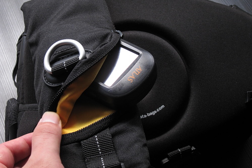 デジタル一眼レフ・ポタリスト＆サイクリストの為のカメラバッグ