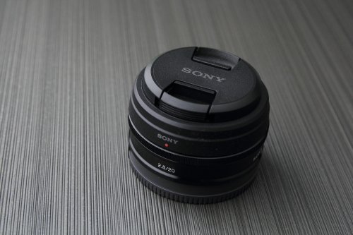 ぶらり、SONYのEマウント単焦点レンズ『SEL20F28』を買ってみた: 一路 ...