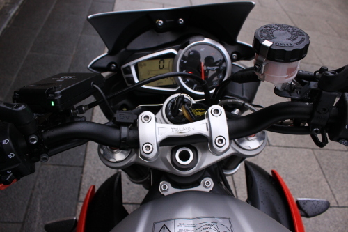 triumph_s3_19.JPG