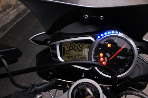 triumph_s3_23.JPG